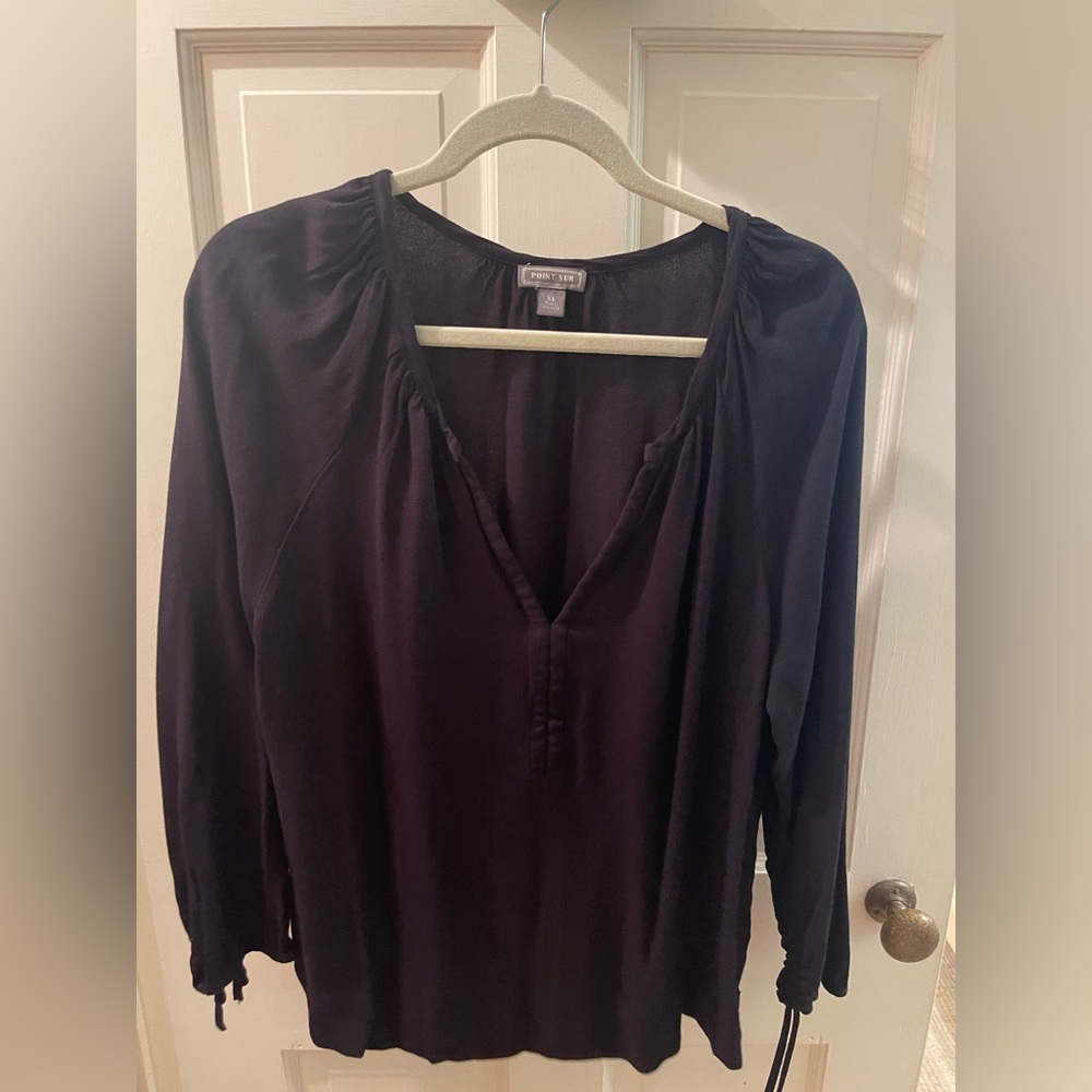 Point sur by Jcrew black top